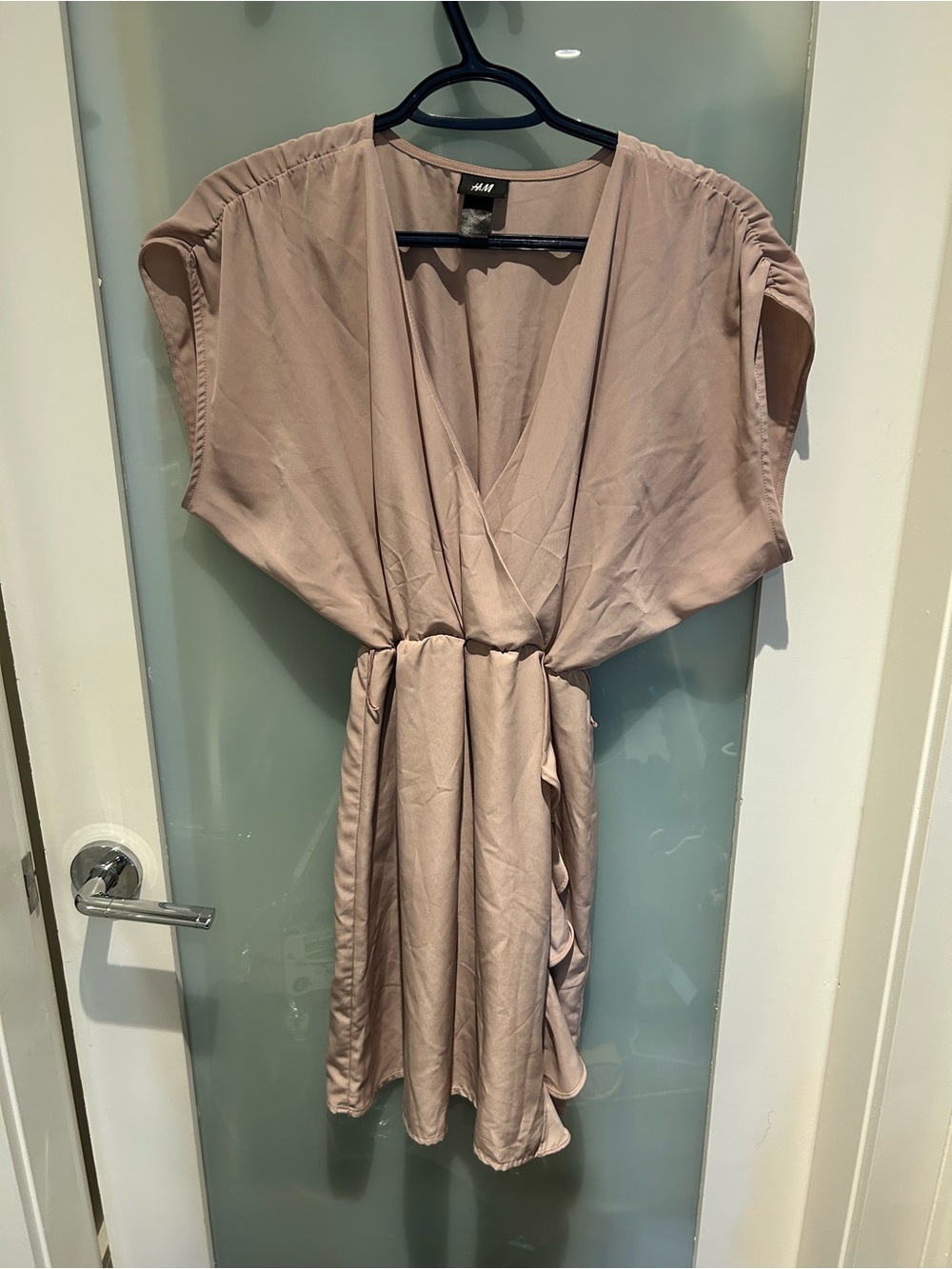 H&M Dusty Rose Wrap-Style Dress size small (beautiful)